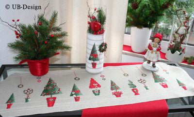 UB Design ~ Tannenschmuck zur Weihnachtszeit