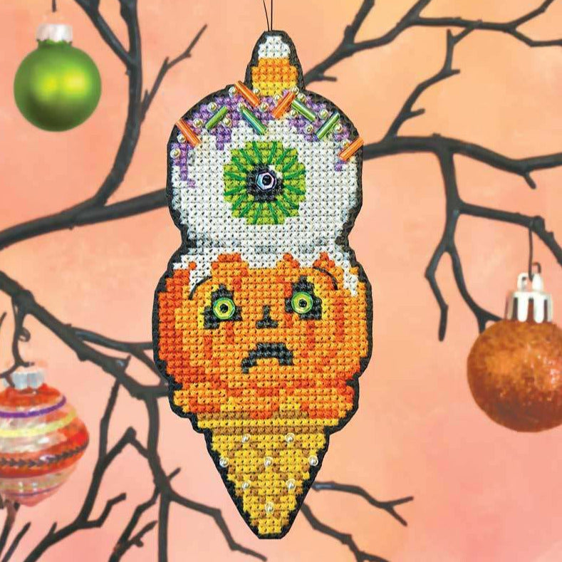 Satsuma Street ~ Eye Scream (gorgeous kit!)