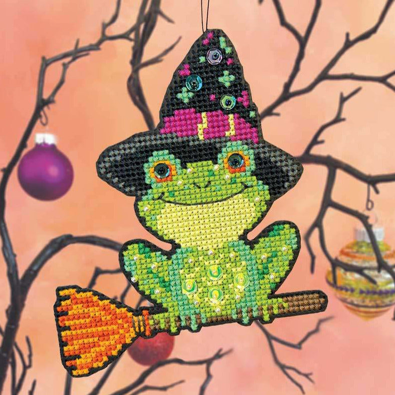 Satsuma Street ~ Hoppy Halloween (gorgeous kit!)