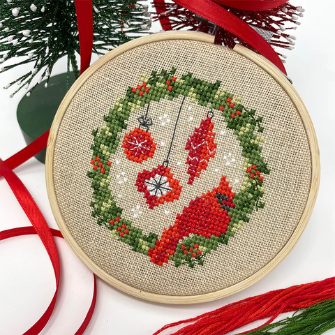 Tiny Modernist ~ Cardinal Wreath