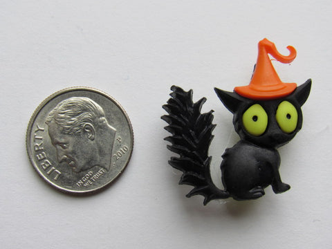 Needle Minder ~ Spooked Cat #4