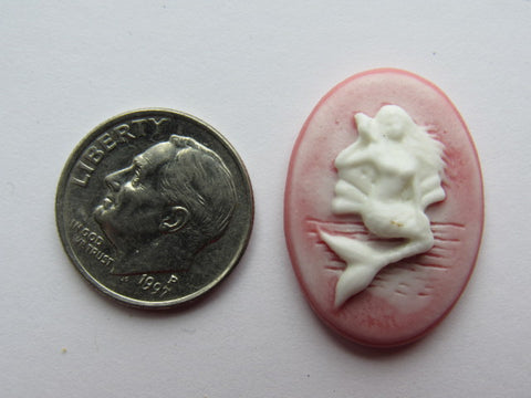 Needle Minder ~ Pink Mermaid Cameo