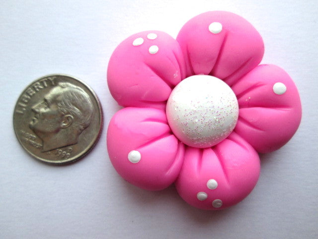 Needle Minder ~ Pink Flower (Clay)