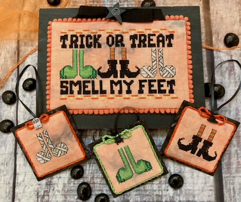 Frony Ritter Designs ~ Smell My Feet