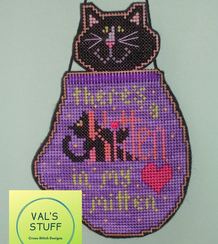 Val's Stuff ~ Kitten in my Mitten