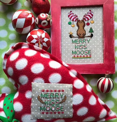 Amy Bruecken Designs ~ Merry Kiss Moose