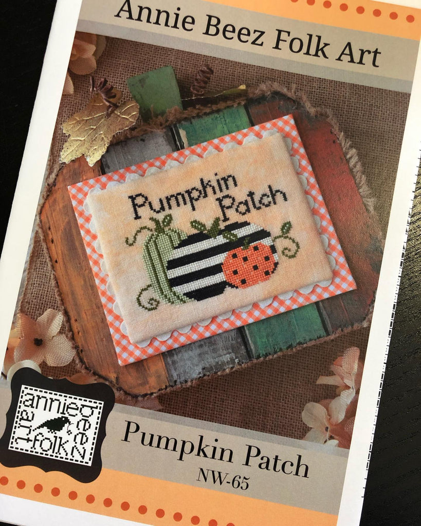 Annie Beez Folkart ~ Pumpkin Patch