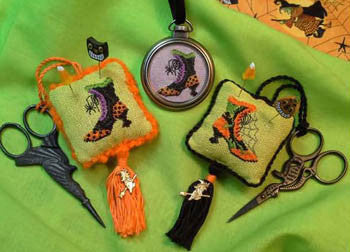 Blackberry Lane ~ Imelda's Closet