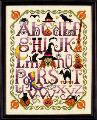 Bobbie G Designs ~ Halloween Sampler