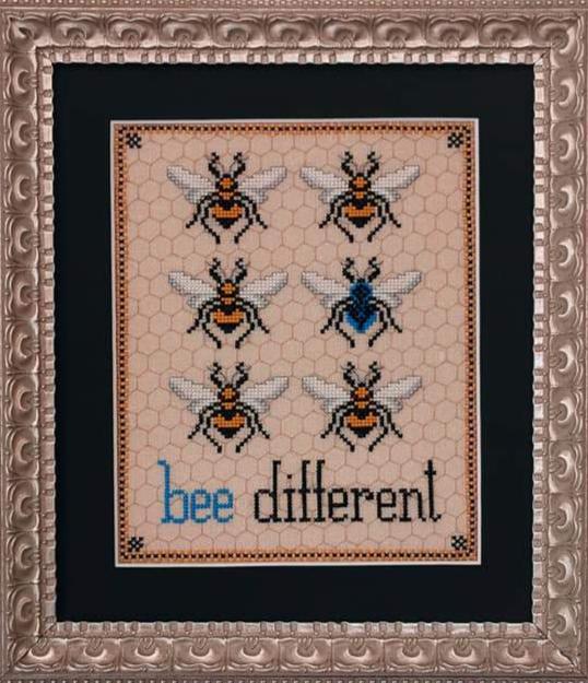 The Blackberry Rabbit ~ Bee Different ~ Market Exclusive!