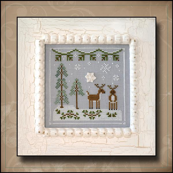 Country Cottage ~ Snowy Reindeer