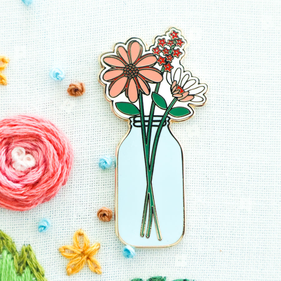 Enamel Needle Minder - Mason Jar