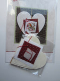 UB Design ~ Christmas Mail w/wooden heart & materials - Weihnachtspost "Weihnachtshäuschen im Wald"