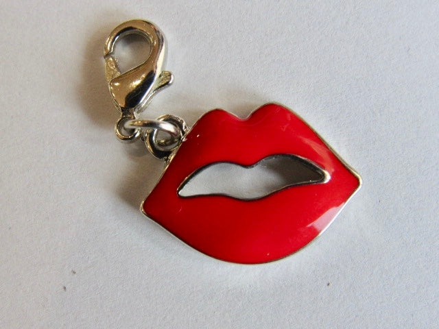 One of a Kind - Zipper Pull w/Baroque Pearls ~ Hot Lips - SO CUTE!