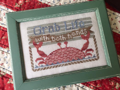 Hands On Design ~ To The Beach ~ Grab Life