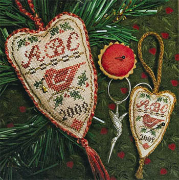 Homespun Elegance ~ Festive Redbird w/charm