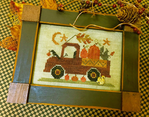 Homespun Elegance ~ Pumpkin Pickin' Truck