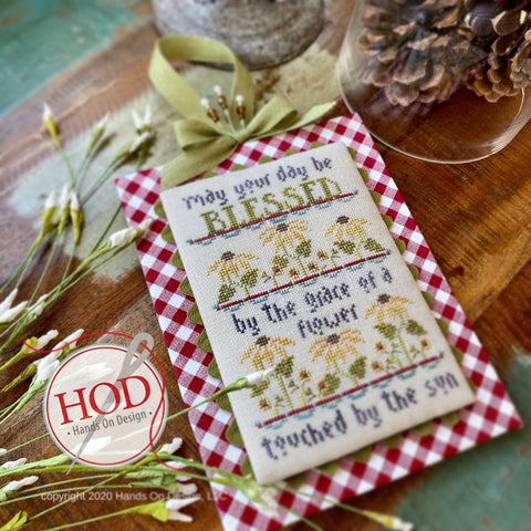 Hands On Design ~ Grace of a Flower