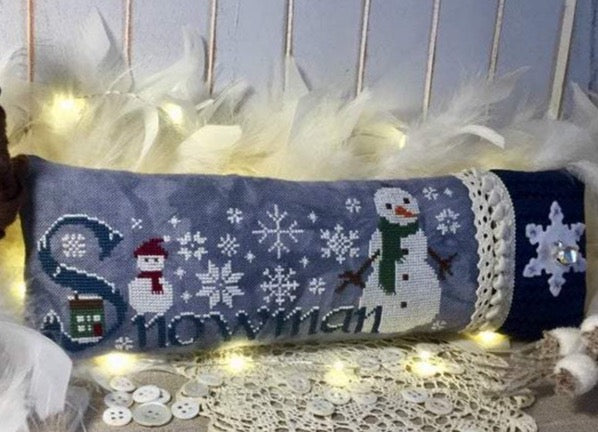 Rovaris ~ Snowman w/charms