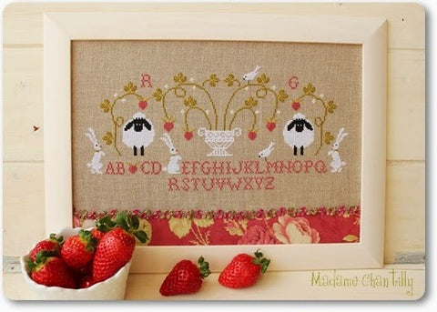 Madame Chantilly ~ Fraises (Strawberries)