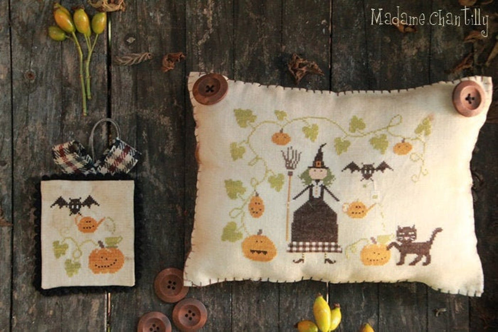 Madame Chantilly ~ Halloween Tea