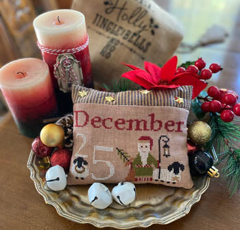 Mani di Donna ~ December 25th Pillow