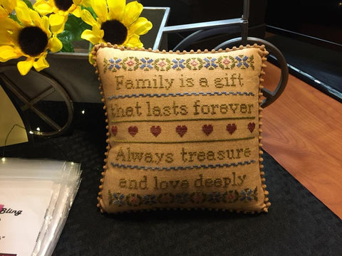 Needle Bling Designs ~ Family Is A Gift