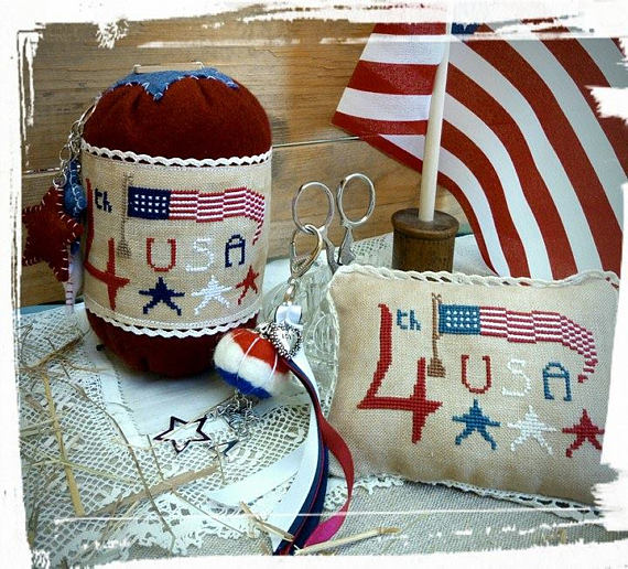 Rovaris ~ Patriotic Pincushion Kit w/lace & button