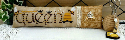 Rovaris ~ Queen Bee w/charm