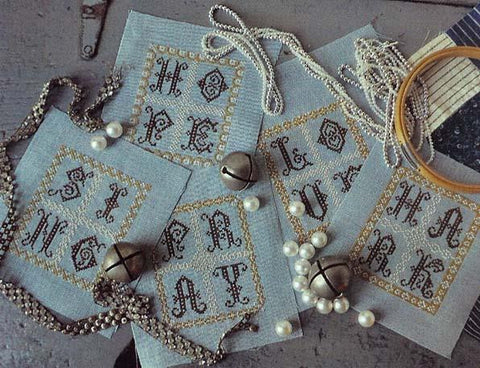 Summer House Stitche Workes ~ Christmas Tidings