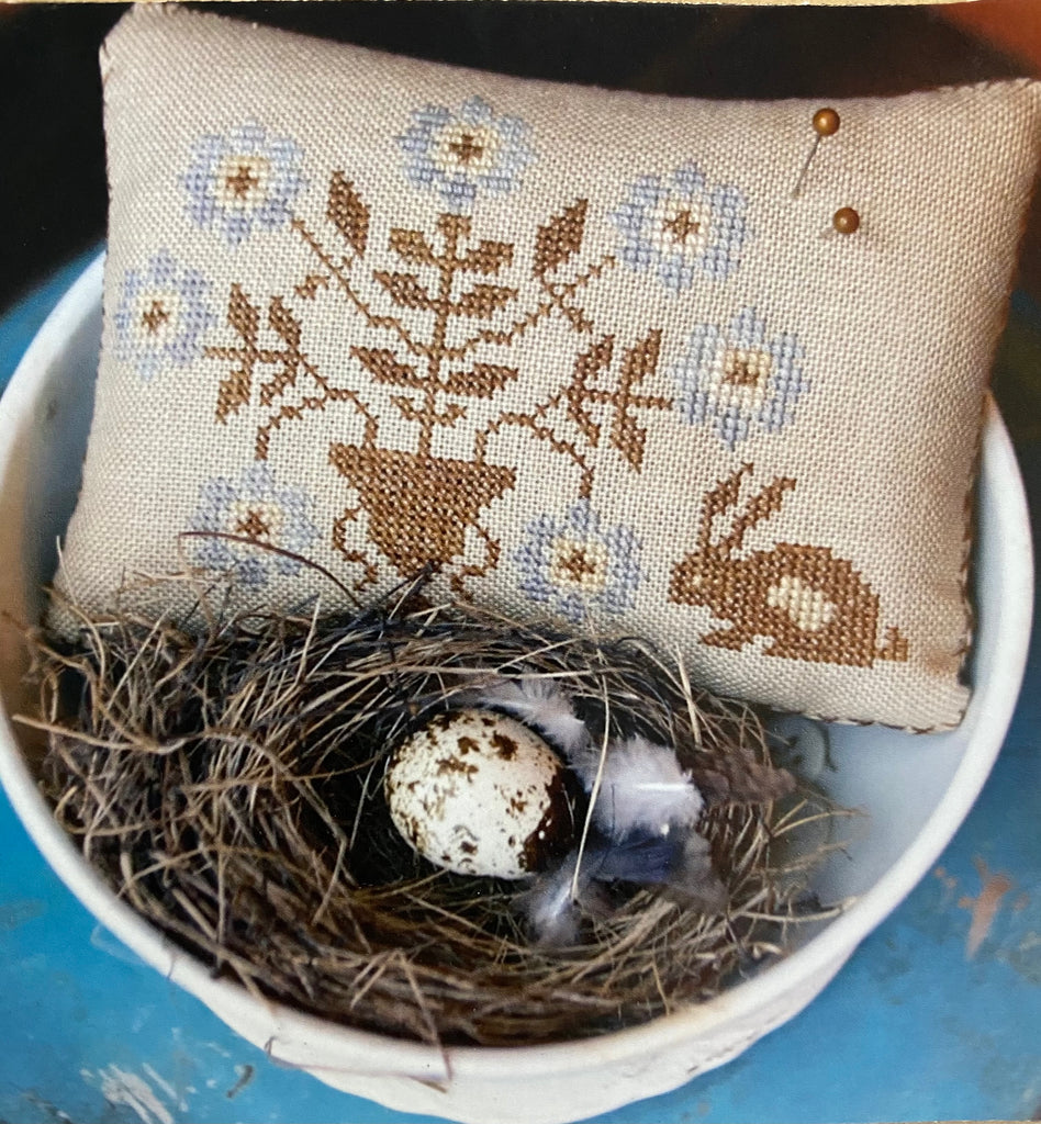 Stacy Nash Primitives ~ Spring Flowers Pinkeep