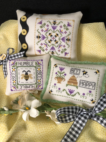 ScissorTail Designs ~ Humble Bee