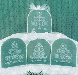 ScissorTail Designs ~ Snowflake Mini Trees