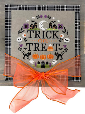 Tiny Modernist ~ Halloween Wreath