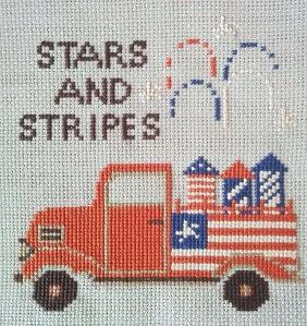 Twin Peak Primitives ~ Patriotic Olde Truck