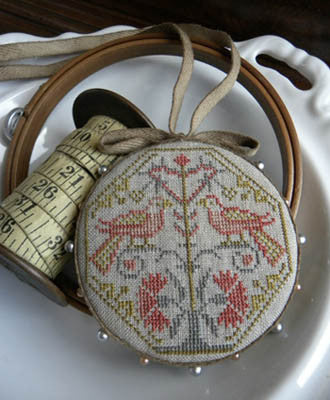 Threadwork Primitives ~ Quaker Bird Pinwheel