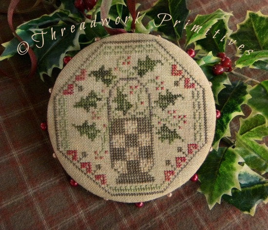 Threadwork Primitives ~ Quaker Holly Pinwheel