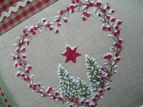 UB Design ~ Berries In Winter