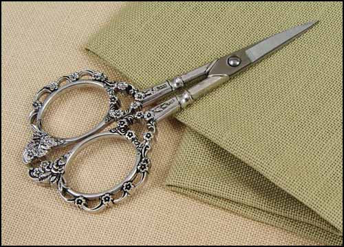 4 1/2" Silver Victorian Floral Scissors ~ So pretty!