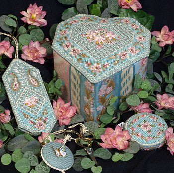 Victoria Sampler ~ Summer Box, Beautiful Finishing #9